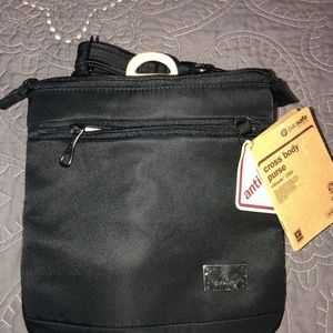 CITYSAFE CS50 ANTI-THEFT CROSSBODY PURSE